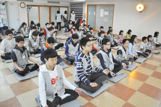 mp10th_4_3.jpg